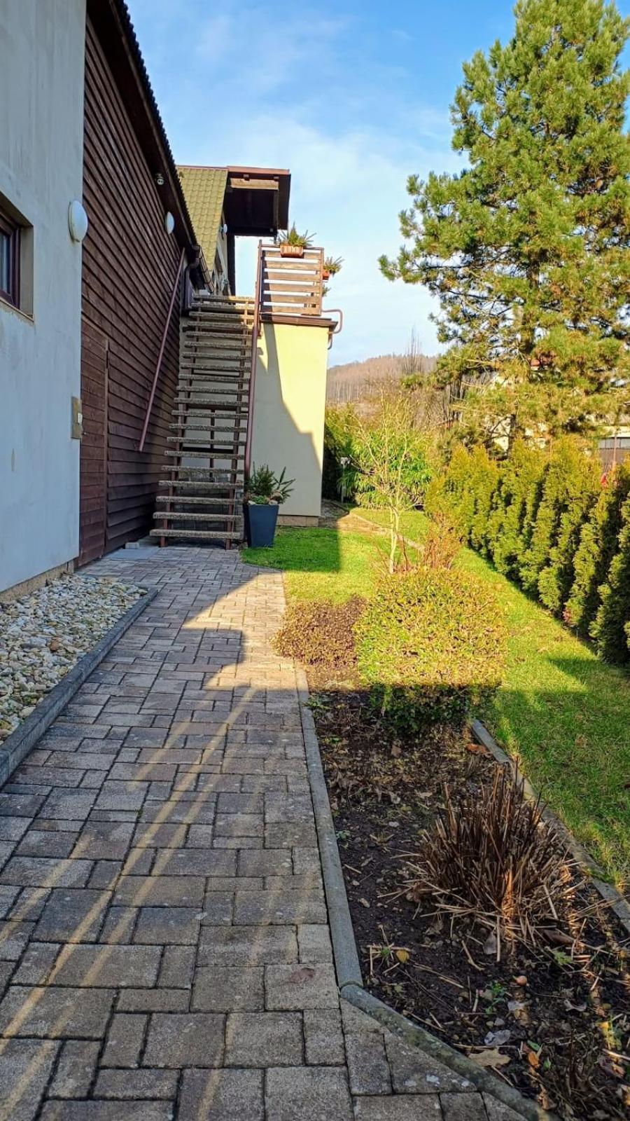 Guest House Sherpa Moravská Třebová Zewnętrze zdjęcie